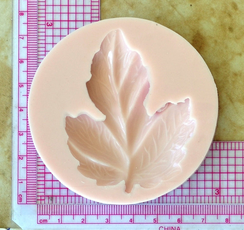 Leaf Flexible Silicone Mold, Plants, Trees, plant life, Flowers, flowering plants, ocean plants, Clay, Epoxy, molds, Water plants,  G147