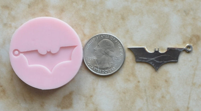Bat Silicone Mold, Animal Silicone Mold, Resin, Clay, Epoxy, food grade, Chocolate molds, Resin, Clay, dogs, cats, fish, birds  A187