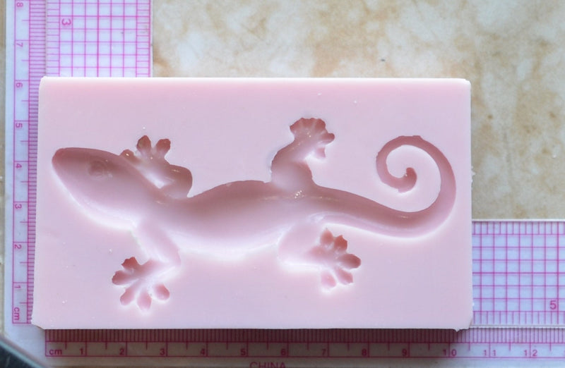 Gecko Lizard Silicone Mold, Animal Silicone Mold, Resin, Clay, Epoxy, food grade, Chocolate molds, Resin, Clay, dogs, cats, fish, birds A315