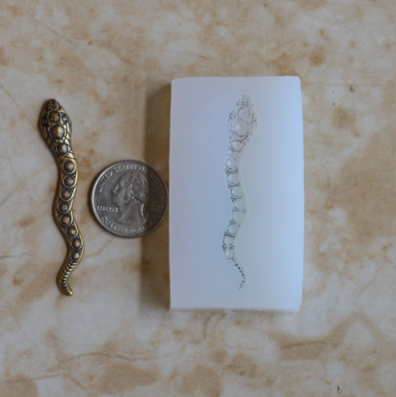 Snake Silicone Mold, Molds, Cake, Candy, Clay, Animal, Cooking, Jewelry, Farm, Chocolate, Cookies A499-30